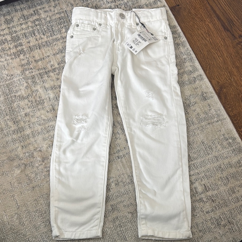 Zara White Distressed Jeans size 6 NWT